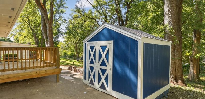 Homes for Sale in Kansas City, MO 64152 | 7016  Coronado Street