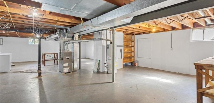 Homes for Sale in Kansas City, MO 64118 | 5425 N Flora Avenue