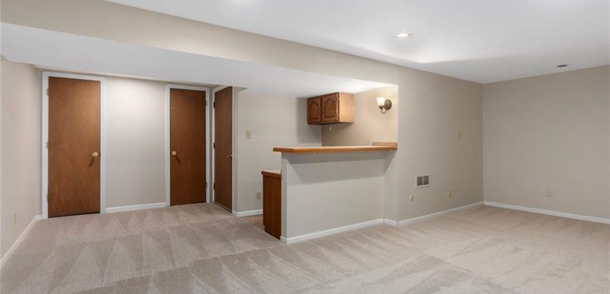 Homes for Sale in Kansas City, MO 64116 | 106 NE Northcrest Drive