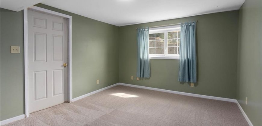 Homes for Sale in Kansas City, MO 64116 | 106 NE Northcrest Drive