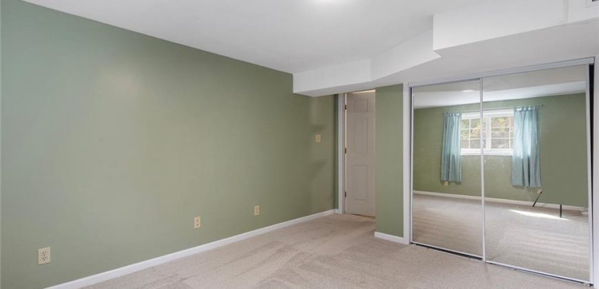 Homes for Sale in Kansas City, MO 64116 | 106 NE Northcrest Drive