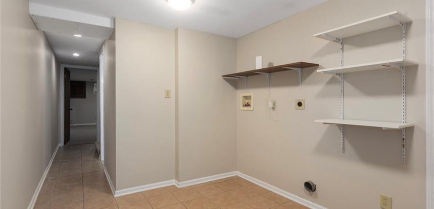 Homes for Sale in Kansas City, MO 64116 | 106 NE Northcrest Drive