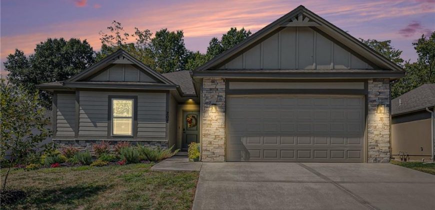 Homes for Sale in Kearney, MO 64060 | 208 S MARIMACK Court