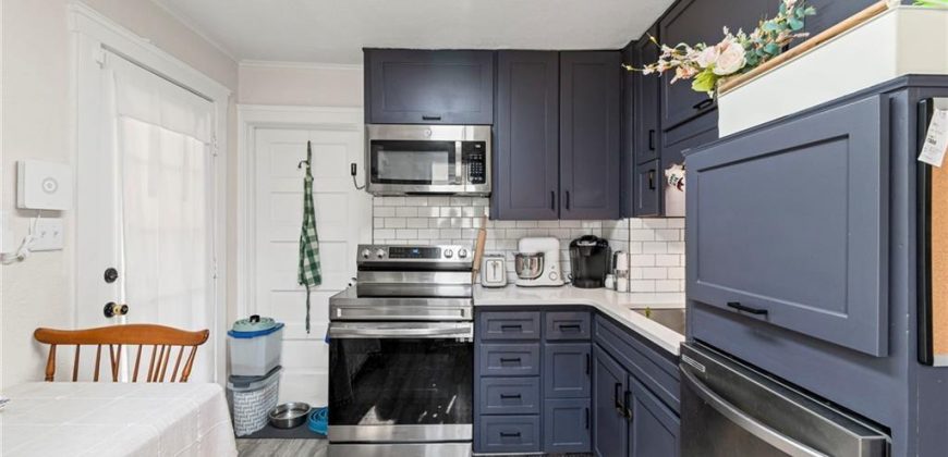 Homes for Sale in Excelsior Springs, MO 64024 | 1004  Hickory Street