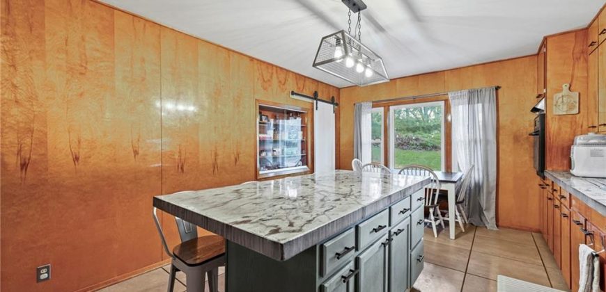 Homes for Sale in Gladstone, MO 64118 | 1306 NE 56th Terrace