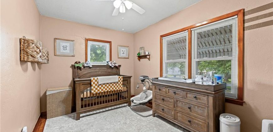 Homes for Sale in Gladstone, MO 64118 | 1306 NE 56th Terrace