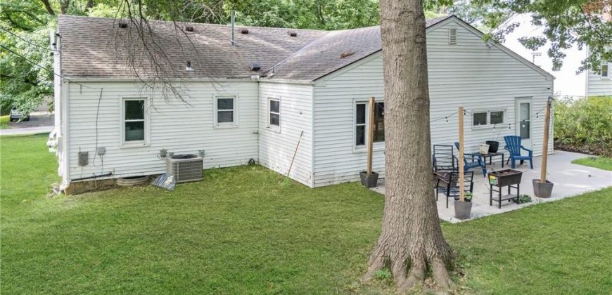 Homes for Sale in Gladstone, MO 64118 | 1306 NE 56th Terrace
