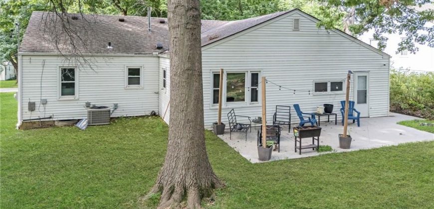 Homes for Sale in Gladstone, MO 64118 | 1306 NE 56th Terrace