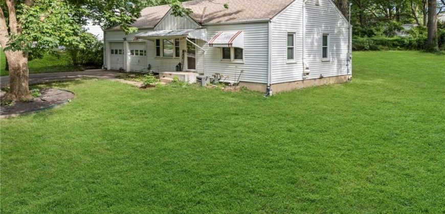 Homes for Sale in Gladstone, MO 64118 | 1306 NE 56th Terrace