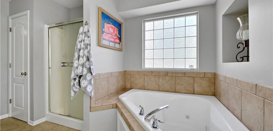 Homes for Sale in Kansas City, MO 64157 | 10744 N Laurel Avenue