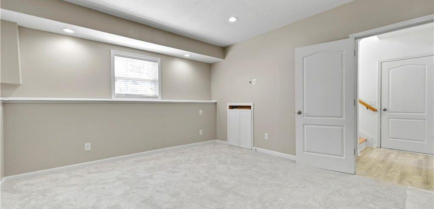 Homes for Sale in Kansas City, MO 64157 | 10744 N Laurel Avenue