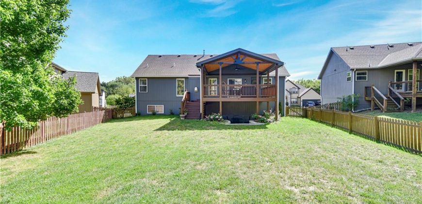 Homes for Sale in Kansas City, MO 64157 | 10744 N Laurel Avenue