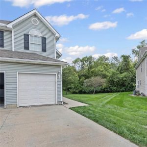 8662-NE-97TH-Terrace-mls-2579476-image-1