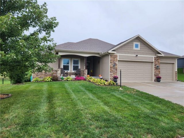 Homes for Sale in Platte City, MO 64079 | 12930 N Bayberry Street