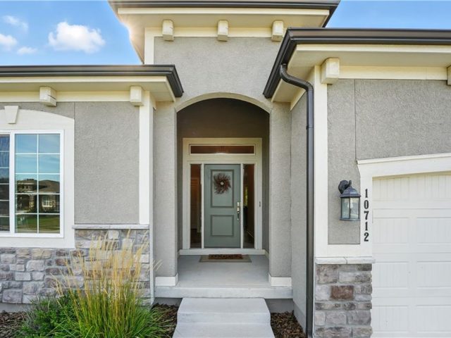 Homes for Sale in Kansas City, MO 64154 | 10712 N Fisk Avenue