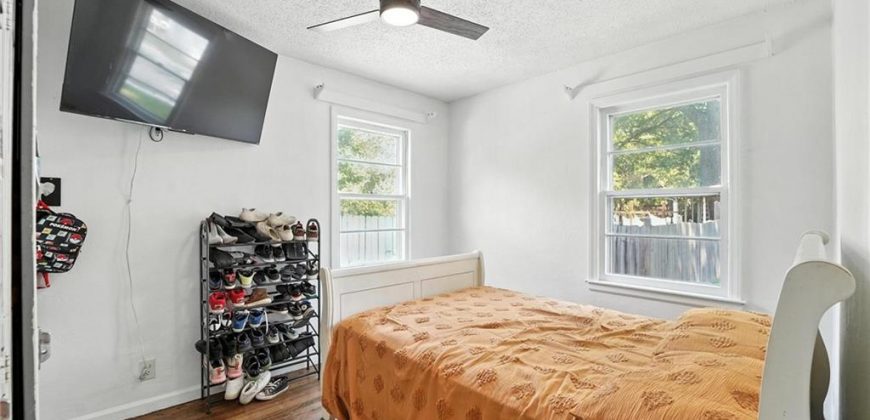 Homes for Sale in Kansas City, MO 64151 | 5612 N Amoret Avenue