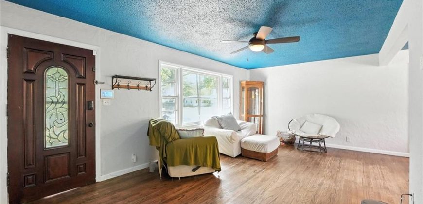 Homes for Sale in Kansas City, MO 64151 | 5612 N Amoret Avenue