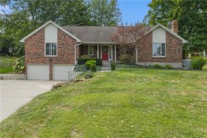 9807-NW-75th-Terrace-mls-2574711-image-1