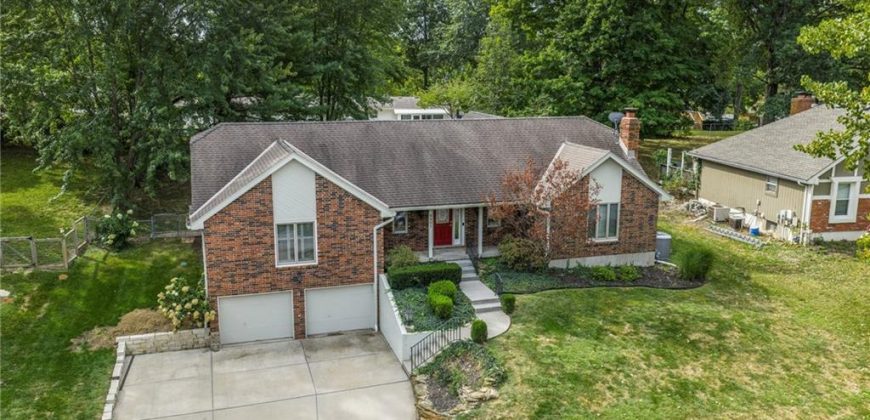 Homes for Sale in Weatherby Lake, MO 64152 | 9807 NW 75th Terrace