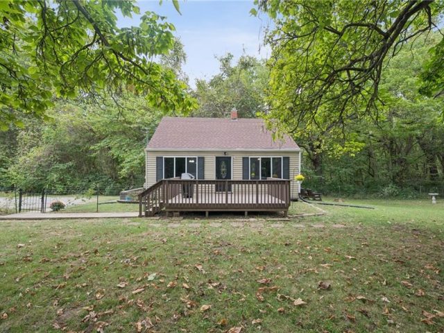 Homes for Sale in Pleasant Valley, MO 64068 | 7908  Arnote Road