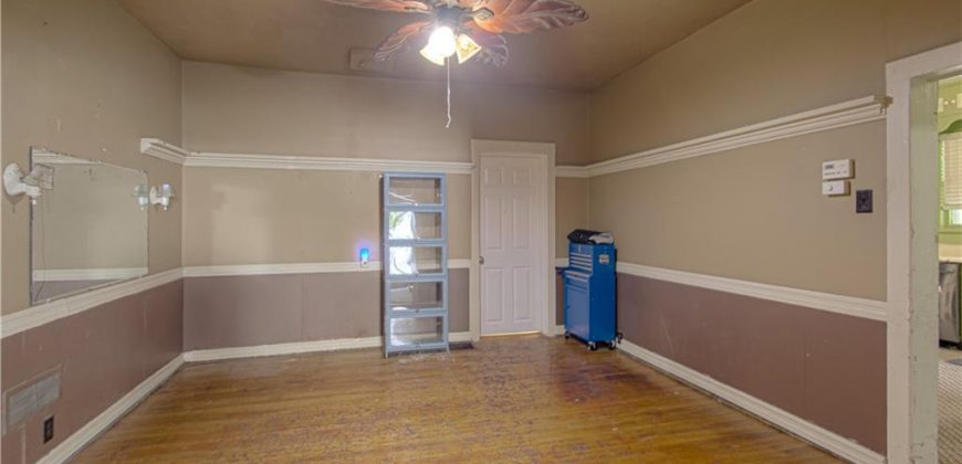 Homes for Sale in Liberty, MO 64068 | 443  Choctaw Street