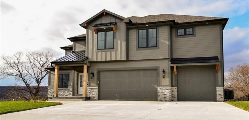 Homes for Sale in Parkville, MO 64152 | 13459  Terrace Park Drive