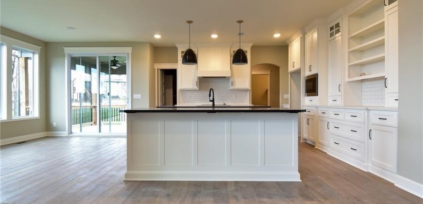 Homes for Sale in Parkville, MO 64152 | 13459  Terrace Park Drive