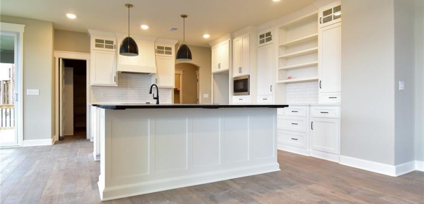 Homes for Sale in Parkville, MO 64152 | 13459  Terrace Park Drive