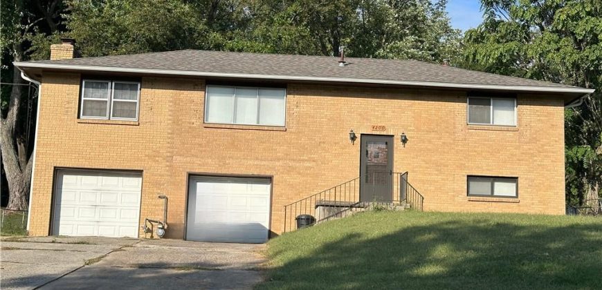 Homes for Sale in Kansas City, MO 64117 | 4200 NE Chaumiere Road