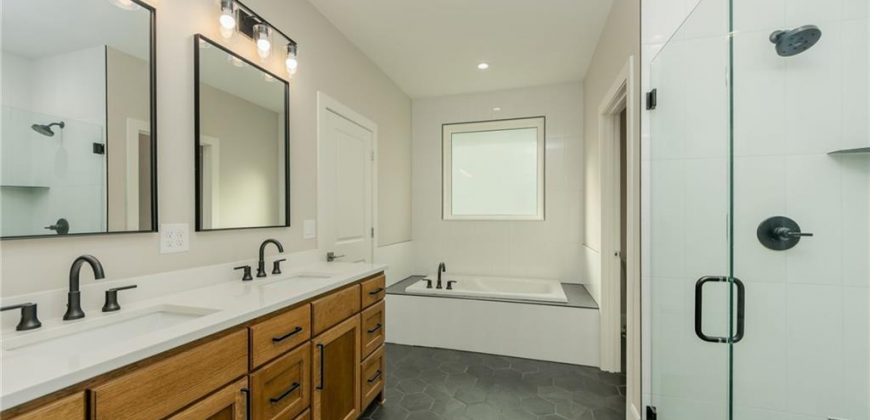 Homes for Sale in Platte City, MO 64079 | 12820 N Arbor Way