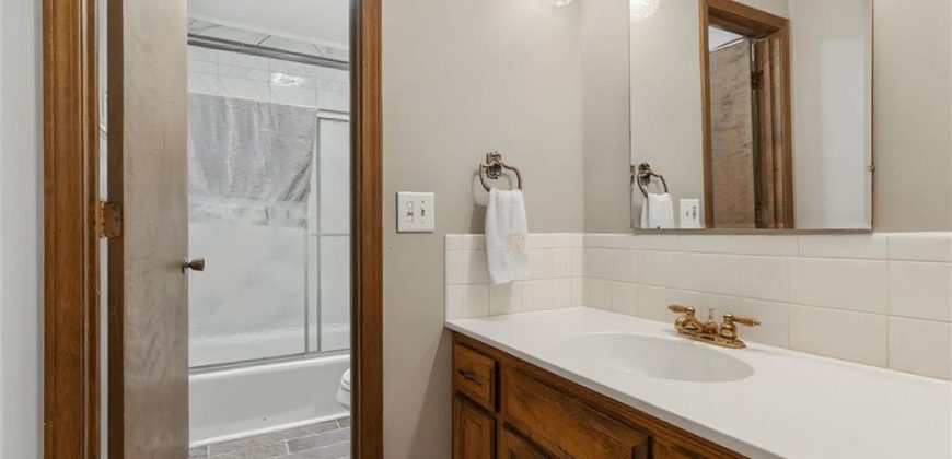 Homes for Sale in Excelsior Springs, MO 64024 | 1216  Michele Drive