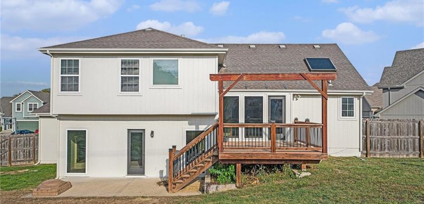 Homes for Sale in Kansas City, MO 64155 | 9604 N Highland Terrace