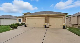 Homes for Sale in Kansas City, MO 64119 | 7844 N Walrond Avenue