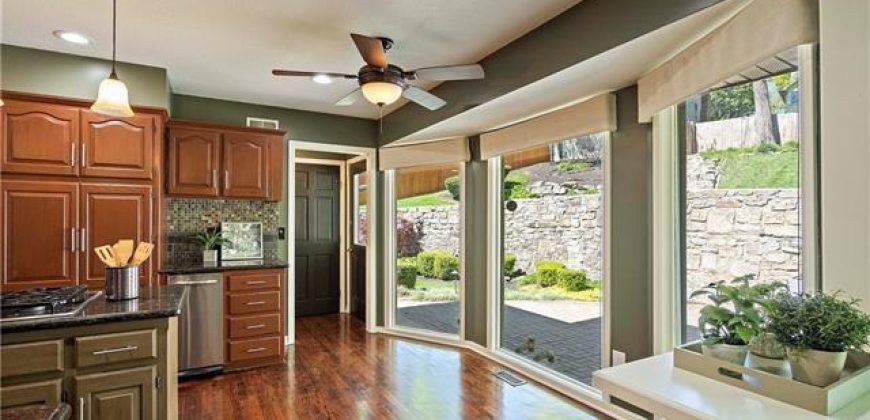 Homes for Sale in Kansas City, MO 64116 | 4420 NW Wildwood Drive