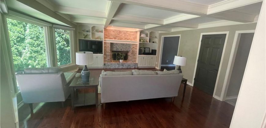 Homes for Sale in Kansas City, MO 64116 | 4420 NW Wildwood Drive