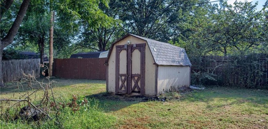 Homes for Sale in Kansas City, MO 64119 | 5637 N Smalley Avenue