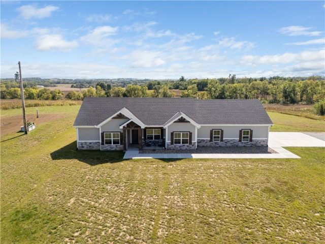 Homes for Sale in Dearborn, MO 64439 | 12185  Masonic Drive