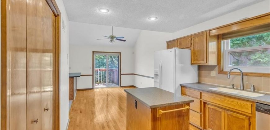 Homes for Sale in Kansas City, MO 64118 | 7421 N Wabash Avenue Homes for Sale in Kansas City, MO 64118 | 7421 N Wabash Avenue