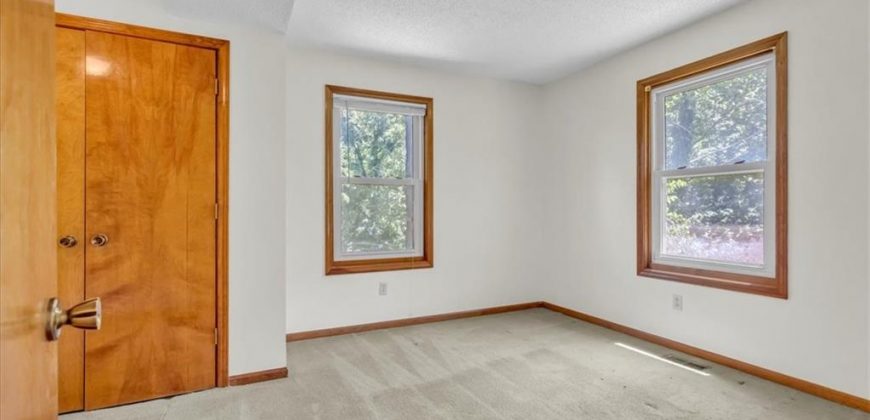 Homes for Sale in Kansas City, MO 64118 | 7421 N Wabash Avenue Homes for Sale in Kansas City, MO 64118 | 7421 N Wabash Avenue