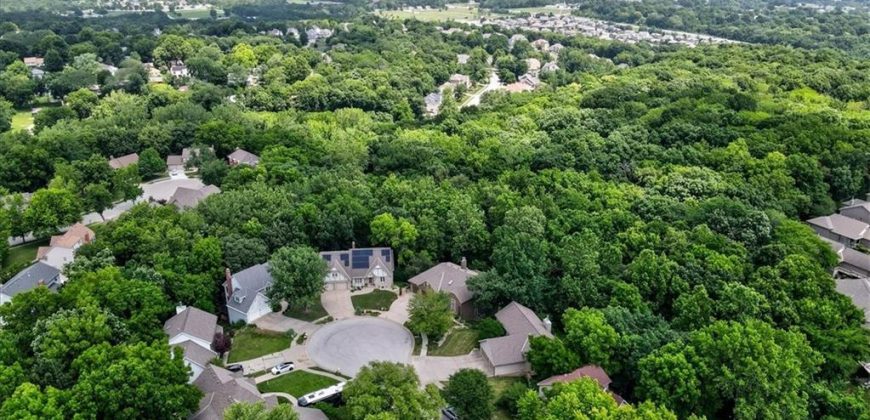 Homes for Sale in Kansas City, MO 64118 | 7421 N Wabash Avenue Homes for Sale in Kansas City, MO 64118 | 7421 N Wabash Avenue