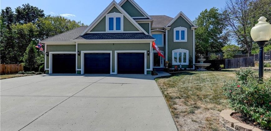 Homes for Sale in Kansas City, MO 64119 | 6800 N Charleston Drive