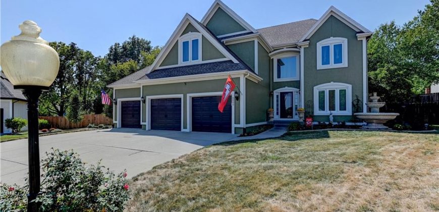 Homes for Sale in Kansas City, MO 64119 | 6800 N Charleston Drive