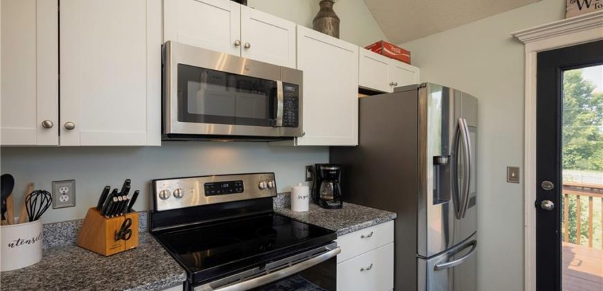 Homes for Sale in Kansas City, MO 64156 | 11432 N Ewing Avenue