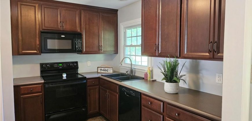 Homes for Sale in Gladstone, MO 64118 | 1608 NE 60th Terrace