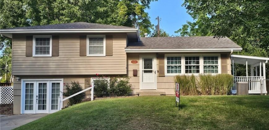 Homes for Sale in Gladstone, MO 64118 | 1608 NE 60th Terrace