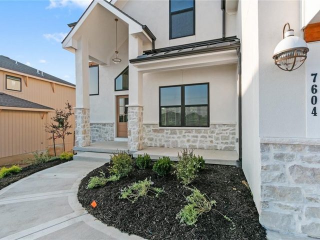 Homes for Sale in Platte City, MO 64079 | 12705 NW Larkspur Lane