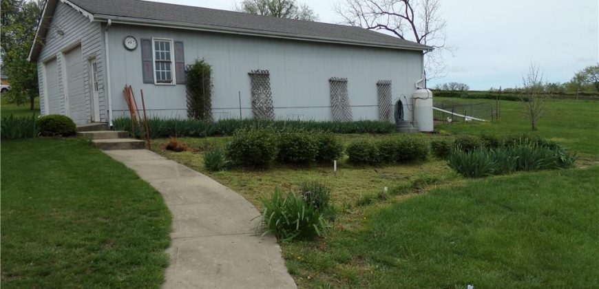 Homes for Sale in Holt, MO 64048 | 15404 NE 181st Street