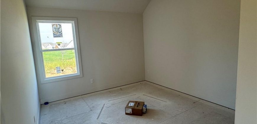 Homes for Sale in Liberty, MO 64068 | 1916  Longview Drive