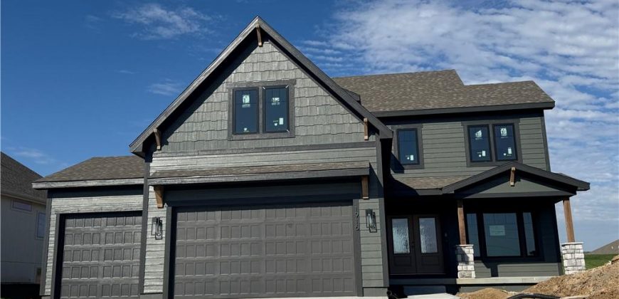 Homes for Sale in Liberty, MO 64068 | 1916  Longview Drive