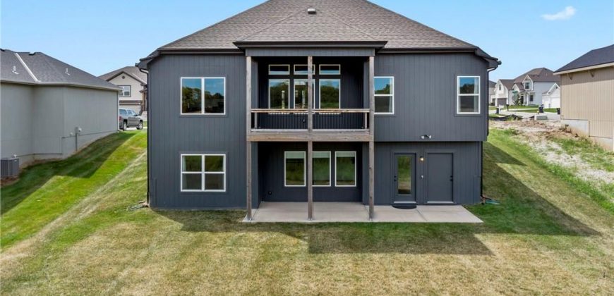 Homes for Sale in Kansas City, MO 64155 | 908 NW 94 Terrace